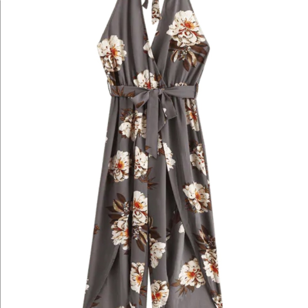 Backless Jumpsuit - Picture 6 of 6